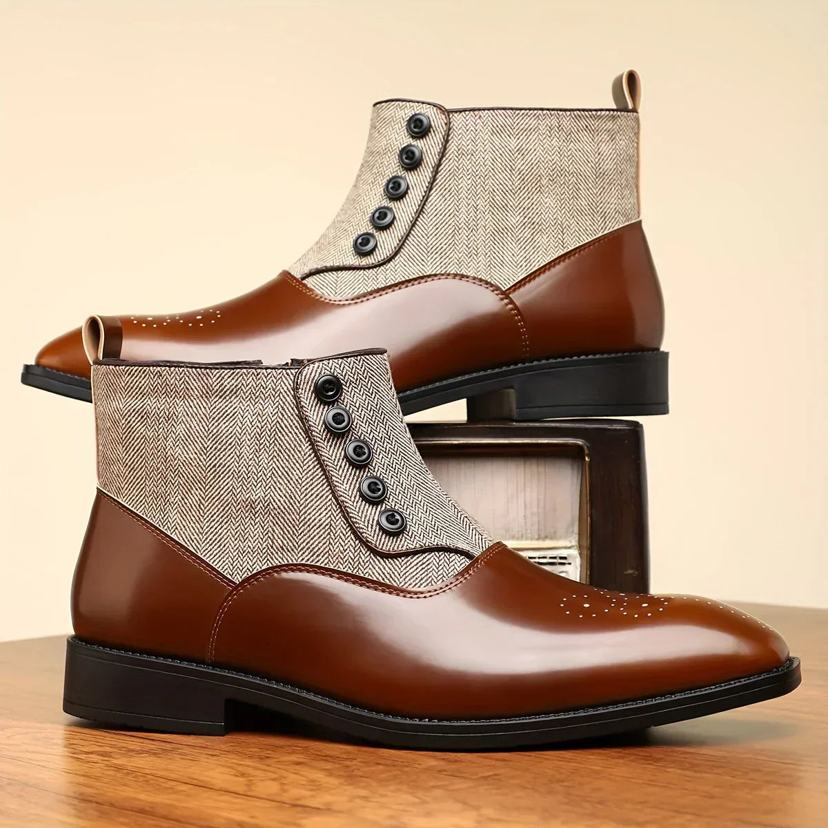 Noventis | Gerald Wentworth Chelsea Boots