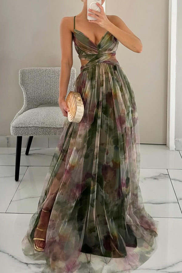 Noventis - Flattering Floral Maxi Dress