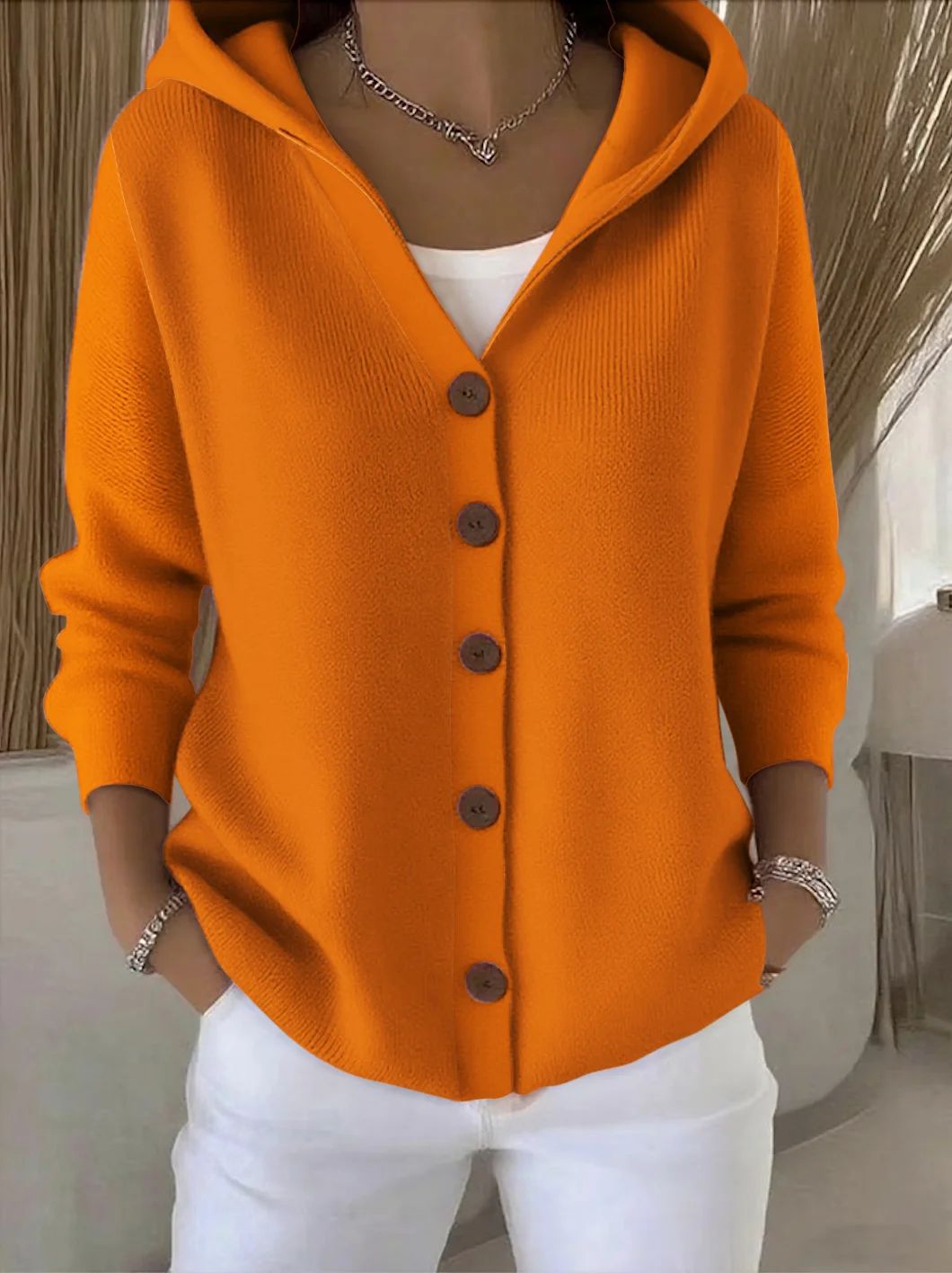 Noventis | Timeless Cardigan