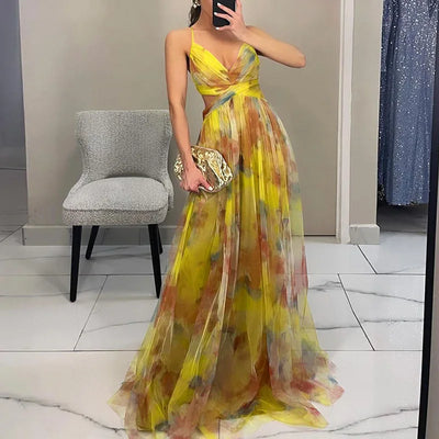 Noventis - Flattering Floral Maxi Dress