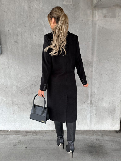 Noventis | Classic Harmony Long Coat