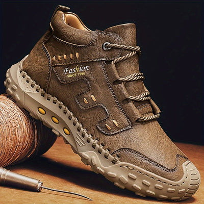 Noventis | Hiking shoes